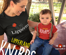 Lade das Bild in den Galerie-Viewer, LIPPEKIDSCOLLECTION - LIPPERLANDKNIRPS - Baby T-Shirt