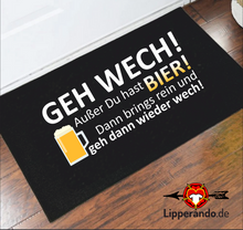 Lade das Bild in den Galerie-Viewer, Lippe Life Style - GEH WECH! - Fußmatte mit Gummirand
