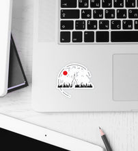 Lade das Bild in den Galerie-Viewer, White-3