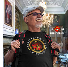 Lade das Bild in den Galerie-Viewer, LIPPEDesigns - FÜRSTENTUM LANDESVATER - Herren Shirt