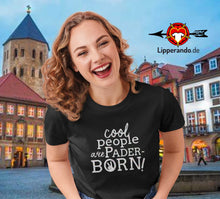 Lade das Bild in den Galerie-Viewer, PADERBORNDesigns - cool people are... - Damen Premiumshirt
