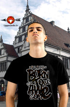 Lade das Bild in den Galerie-Viewer, PADERBORNDesigns - PaderBORN to be awe.. - Herren Shirt