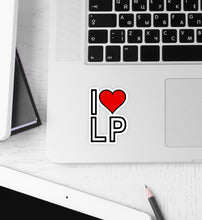 Lade das Bild in den Galerie-Viewer, White-3