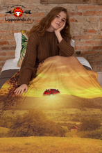 Lade das Bild in den Galerie-Viewer, LIPPEDesigns - GESCHENKIDEE - Premiumdecke Lippe - Premium Kuscheldecke