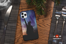Lade das Bild in den Galerie-Viewer, LIPPEDesigns - GESCHENKIDEE - HERMANN - iPhone 12/12Pro Handyhülle