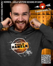Lade das Bild in den Galerie-Viewer, HAMELNDesigns - MADE IN HAMELN - RÜCKENPRINT  - Unisex Kapuzenpullover Hoodie
